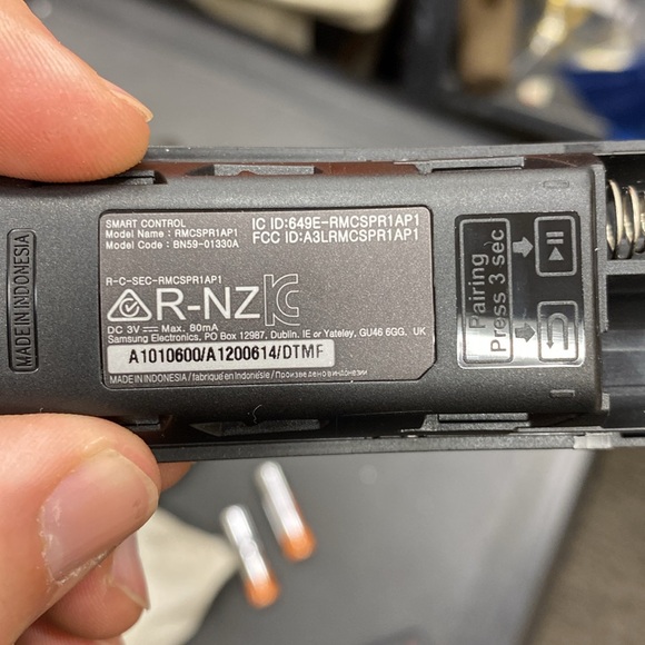 Samsung Smart Control Model RMCSPR1AP1 - Picture 4 of 4